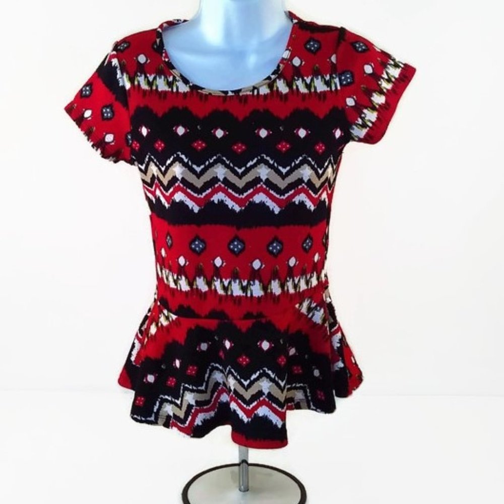 JM Collection Women's Short Sleeve Red Top Size Small